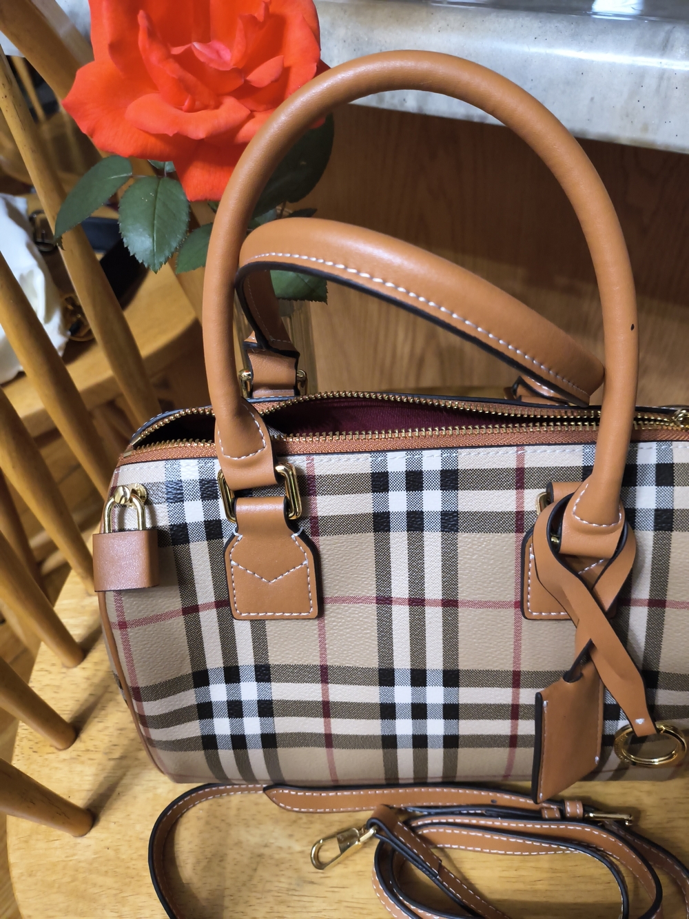 Tan Plaid Boston Bag 25cm - Classic Style